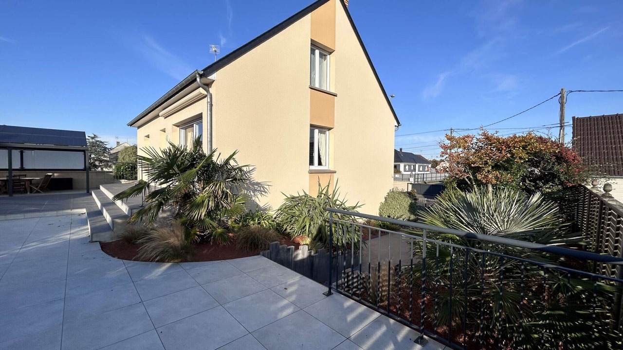 Photo of Patio Balcony in Saint-Pair-sur-Mer