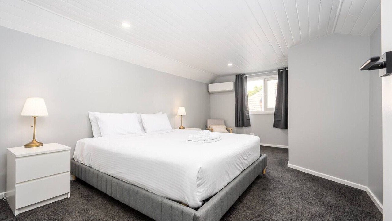 Photo of Others in Footscray