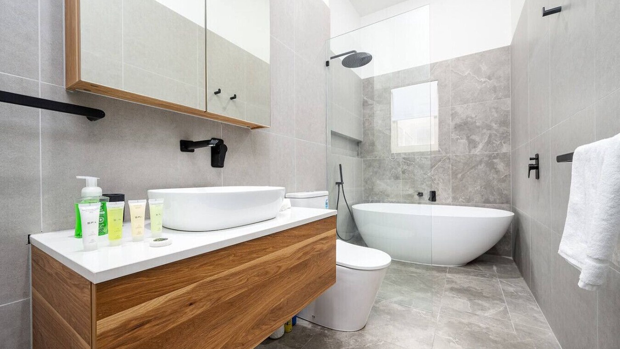 Photo of Others in Footscray