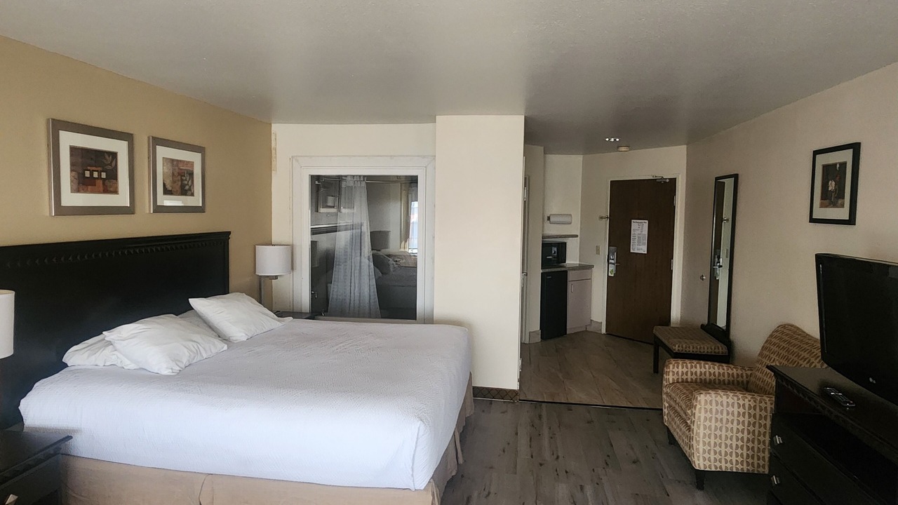 Photo of Bedroom in Roswell