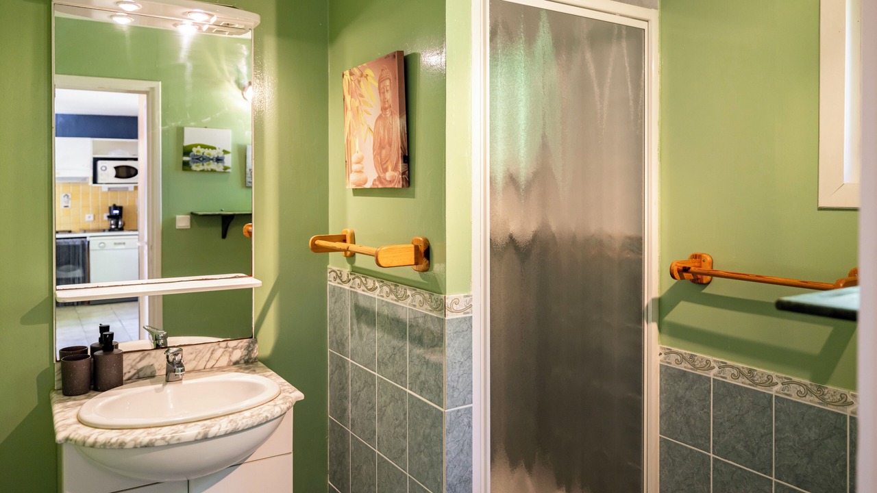 Photo of Bathroom in Saint-Avit-Senieur