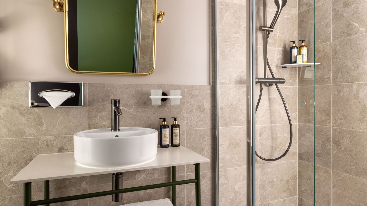 Photo of Bathroom in Val-de-Grace