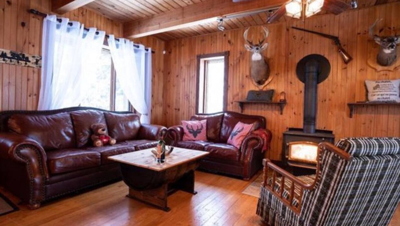 Photo of Livingroom in St-Adolphe-d'Howard