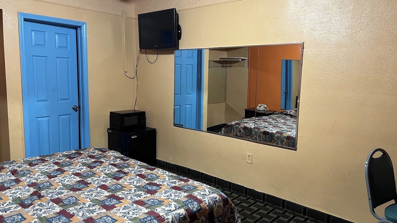 Photo of Bedroom in Detroit