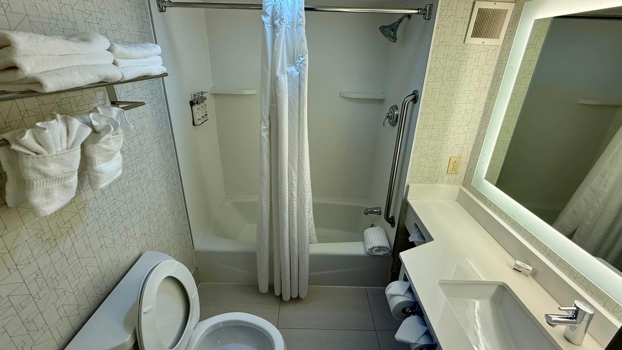 Photo of Bedroom in Downtown Albany