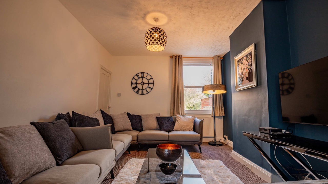 Photo of Others in Tadworth