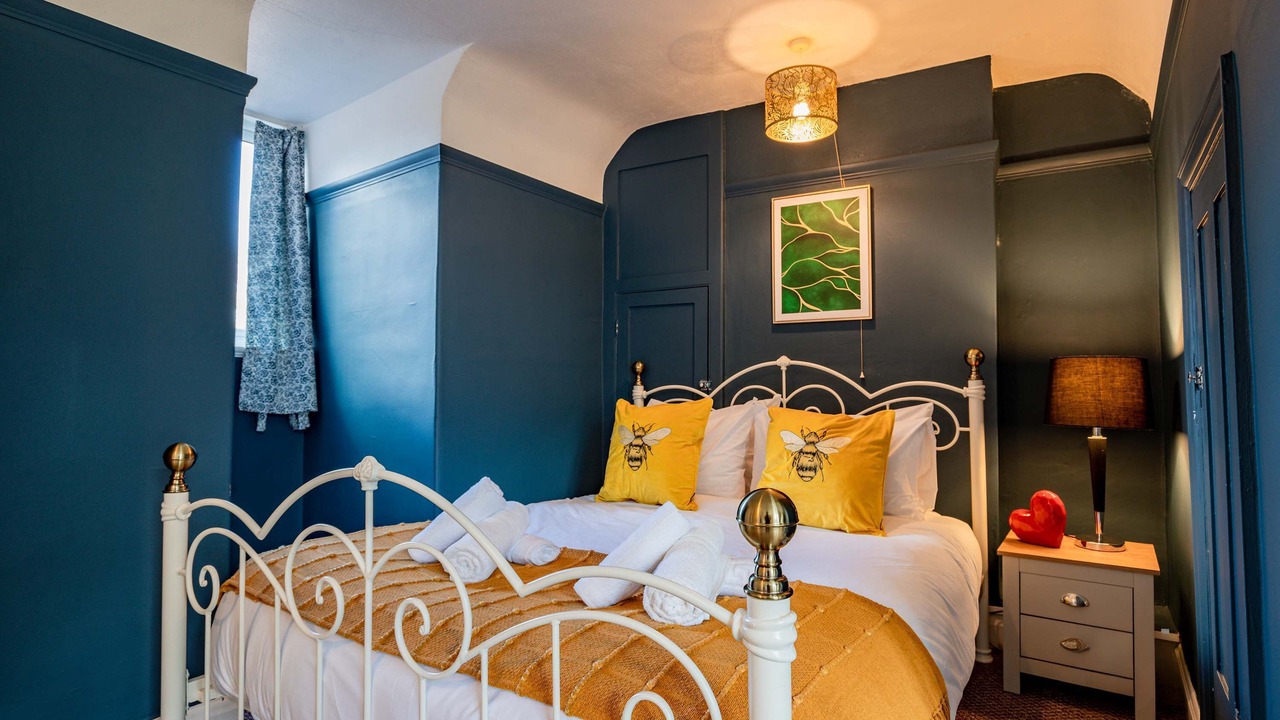 Photo of Others in Tadworth