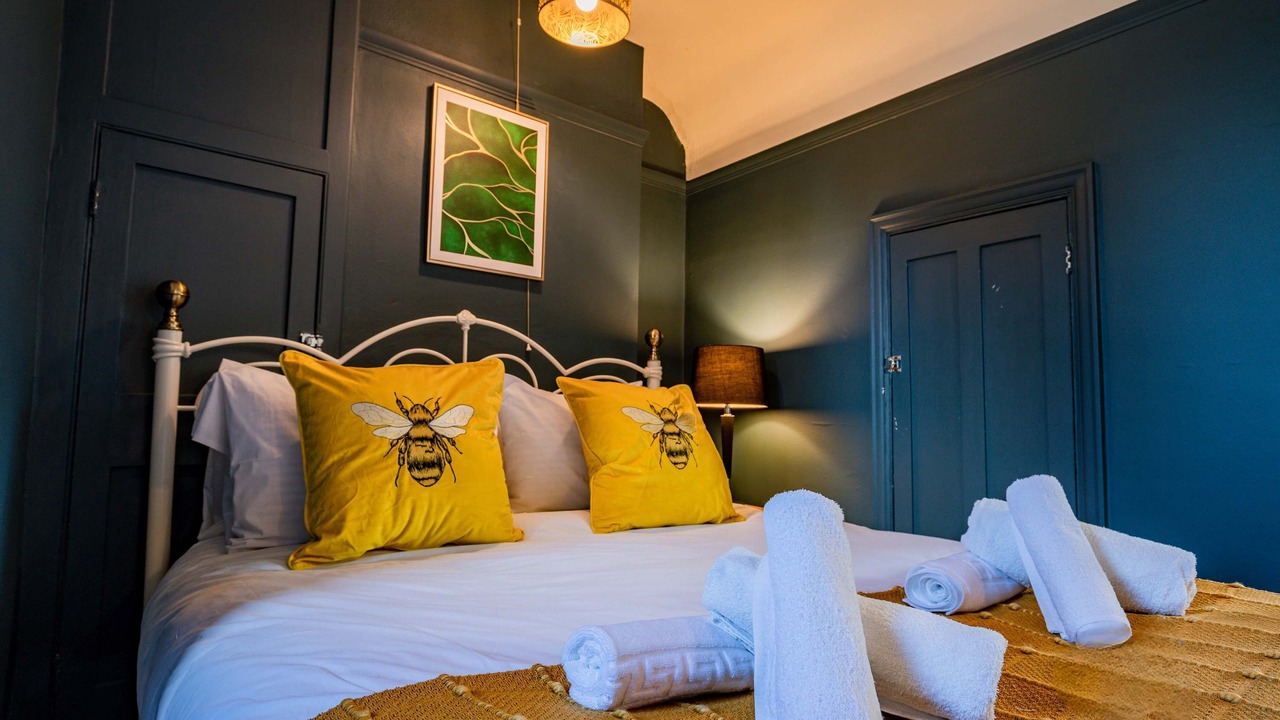 Photo of Others in Tadworth