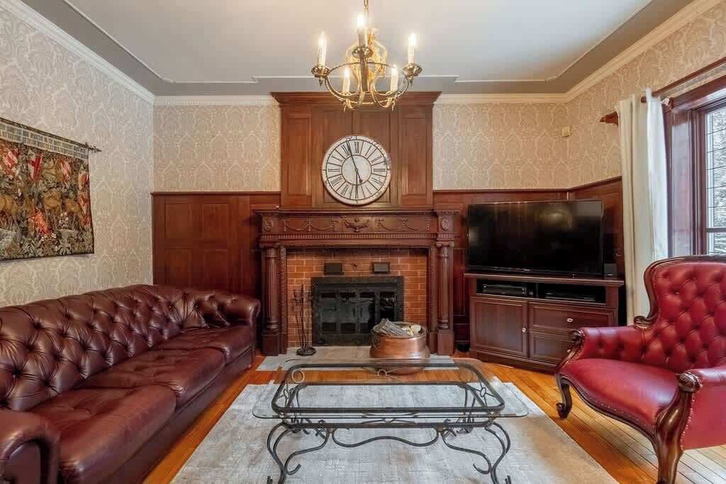 Photo of Livingroom in Cookshire-Eaton