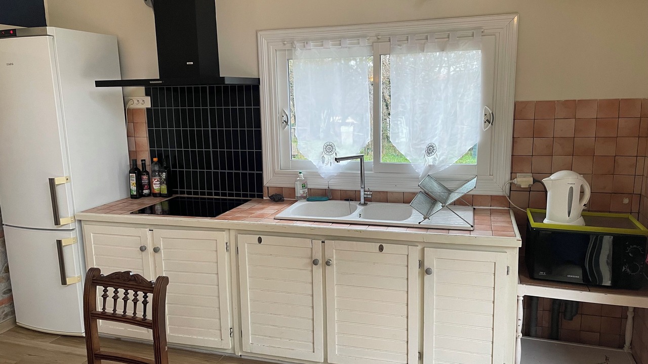 Photo of Kitchen in Levignac