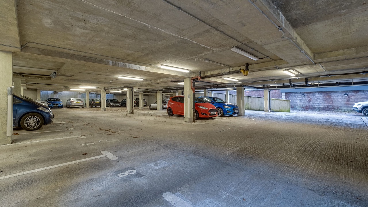 Photo of Outdoor in Redhill