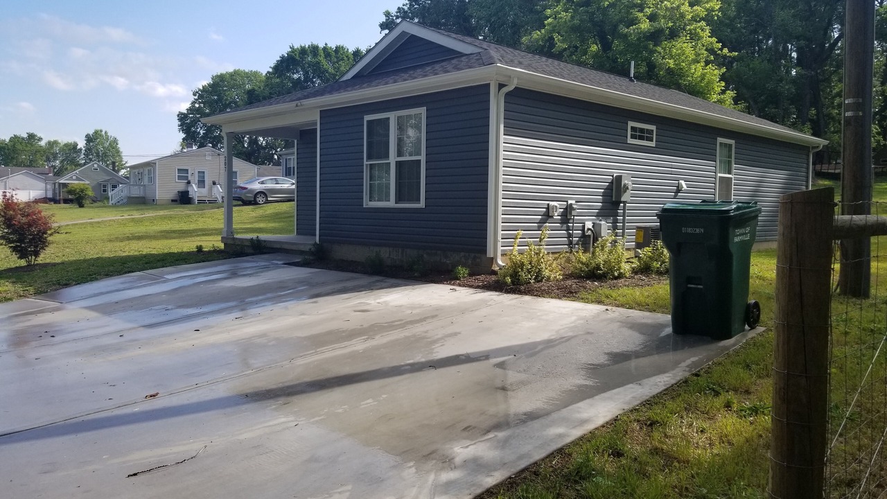 Photo of Outdoor in Farmville
