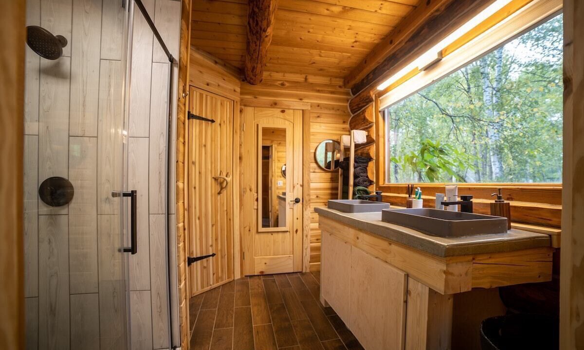 Photo of Bathroom in Talkeetna