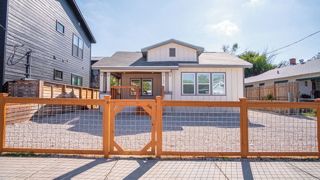 Photo of Outdoor in Denver Heights