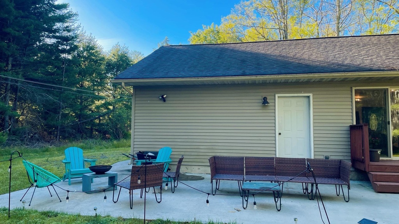 Photo of Patio Balcony in Highland Lake