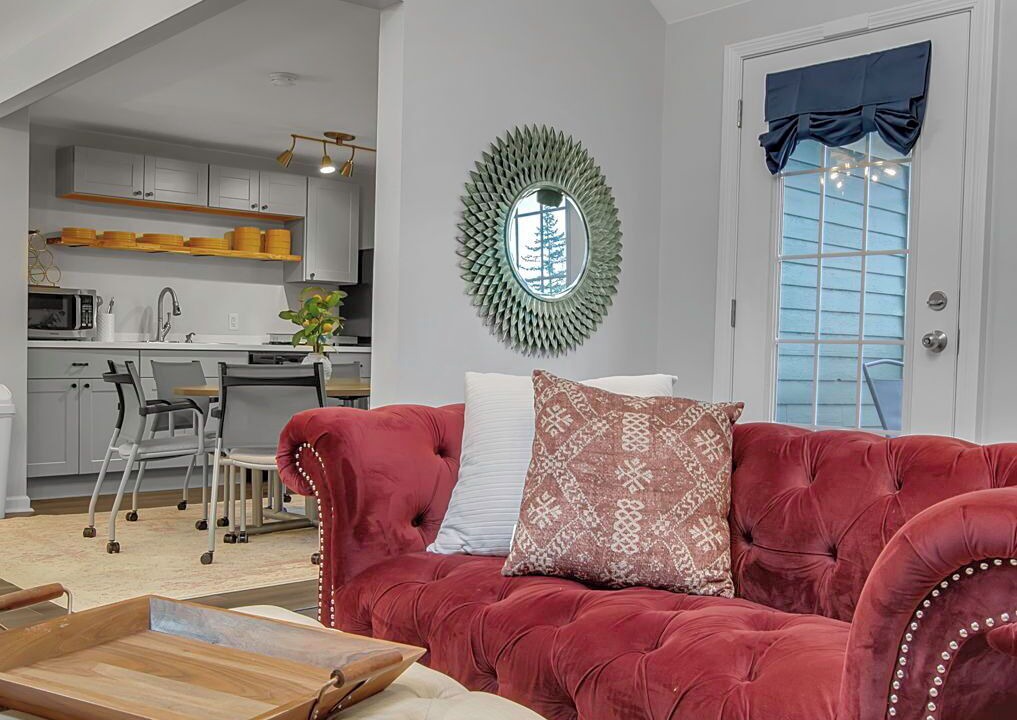Photo of Livingroom in Orchard Park