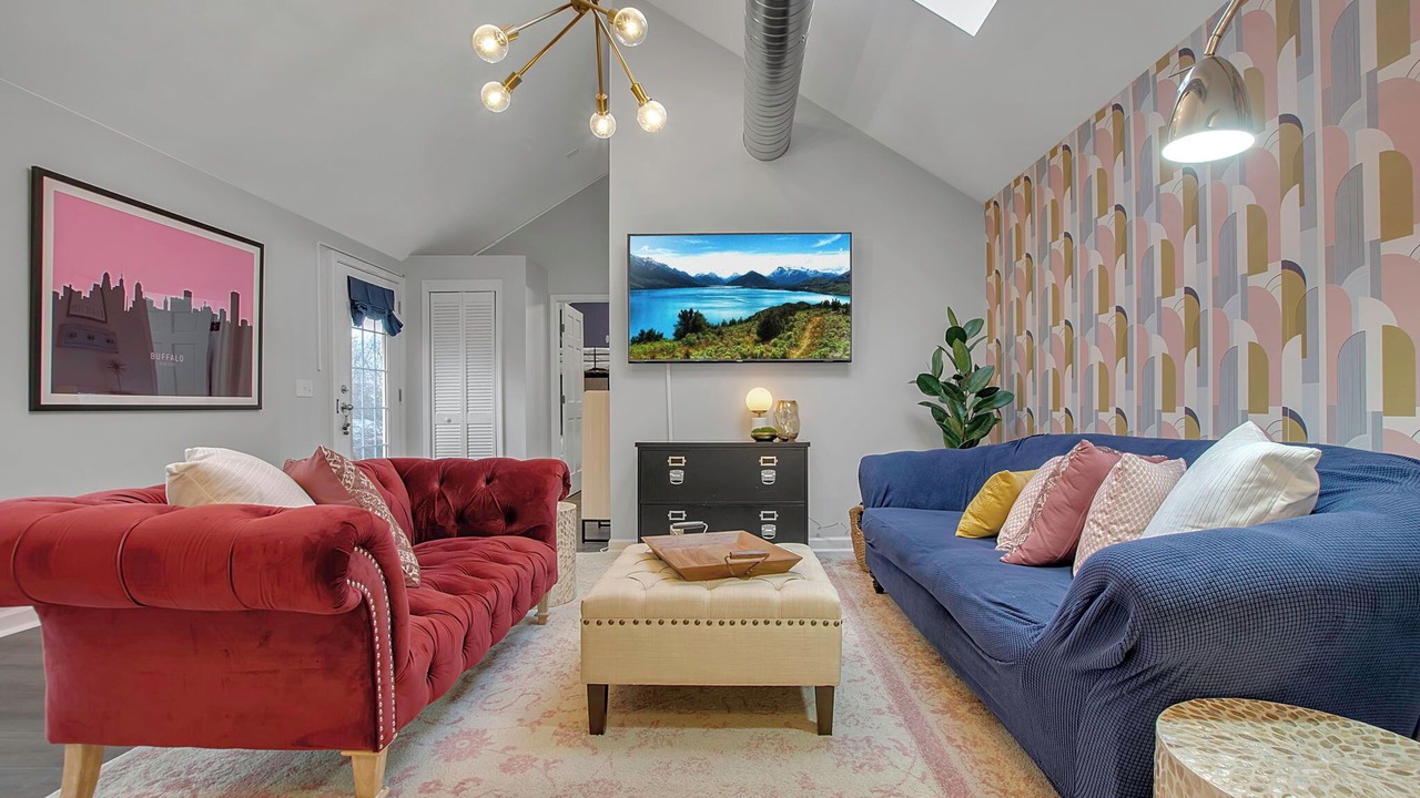 Photo of Livingroom in Orchard Park