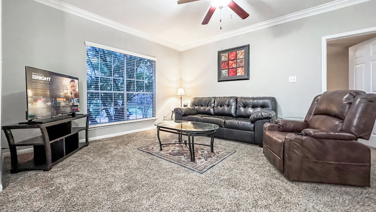 Photo of Livingroom in Texas Medical Center
