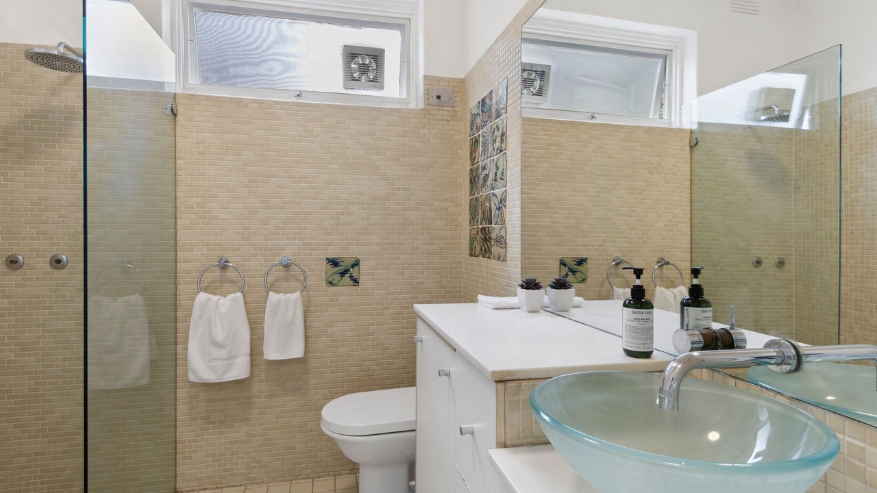 Photo of Others in St Kilda