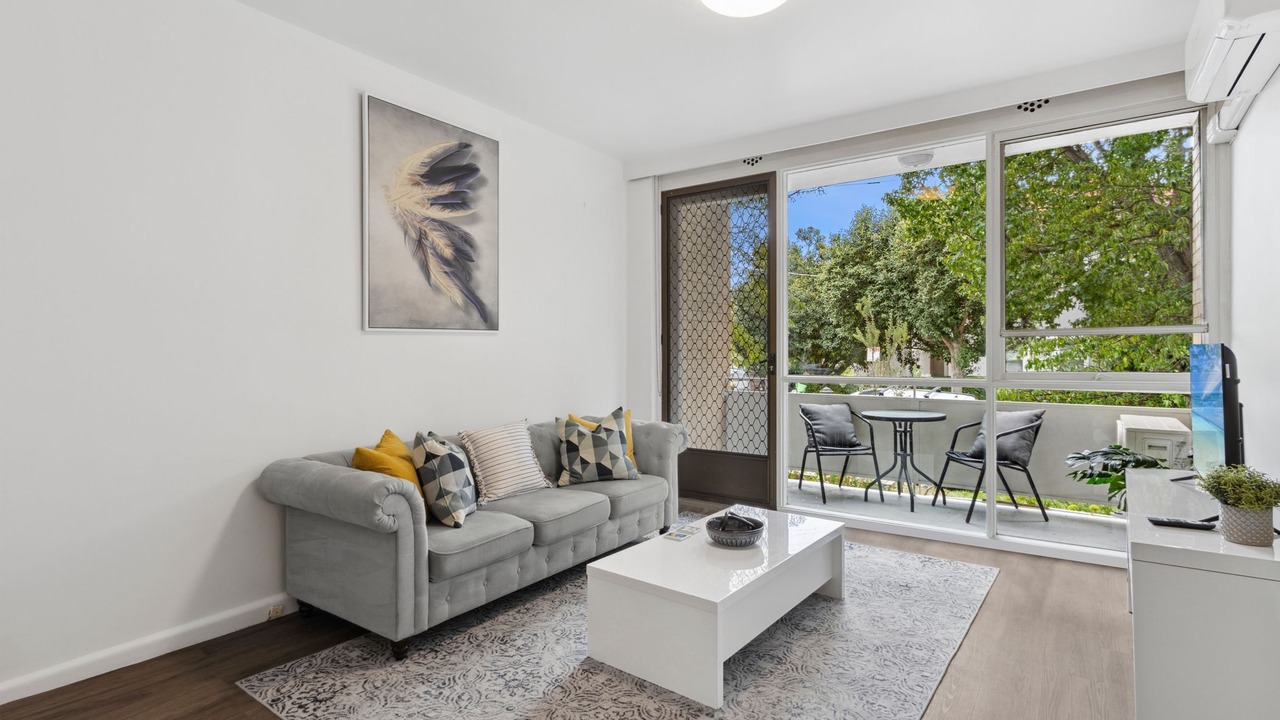 Photo of Livingroom in St Kilda