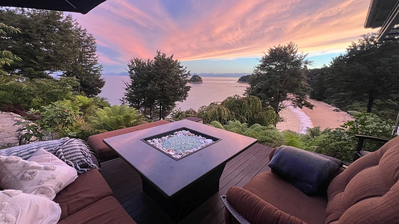 Photo of Others in Ngaio Bay