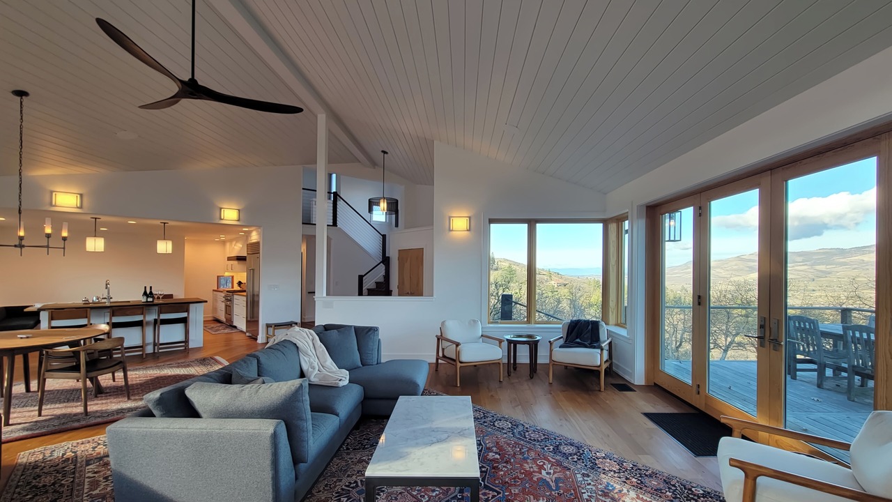 Photo of Livingroom in Ashland