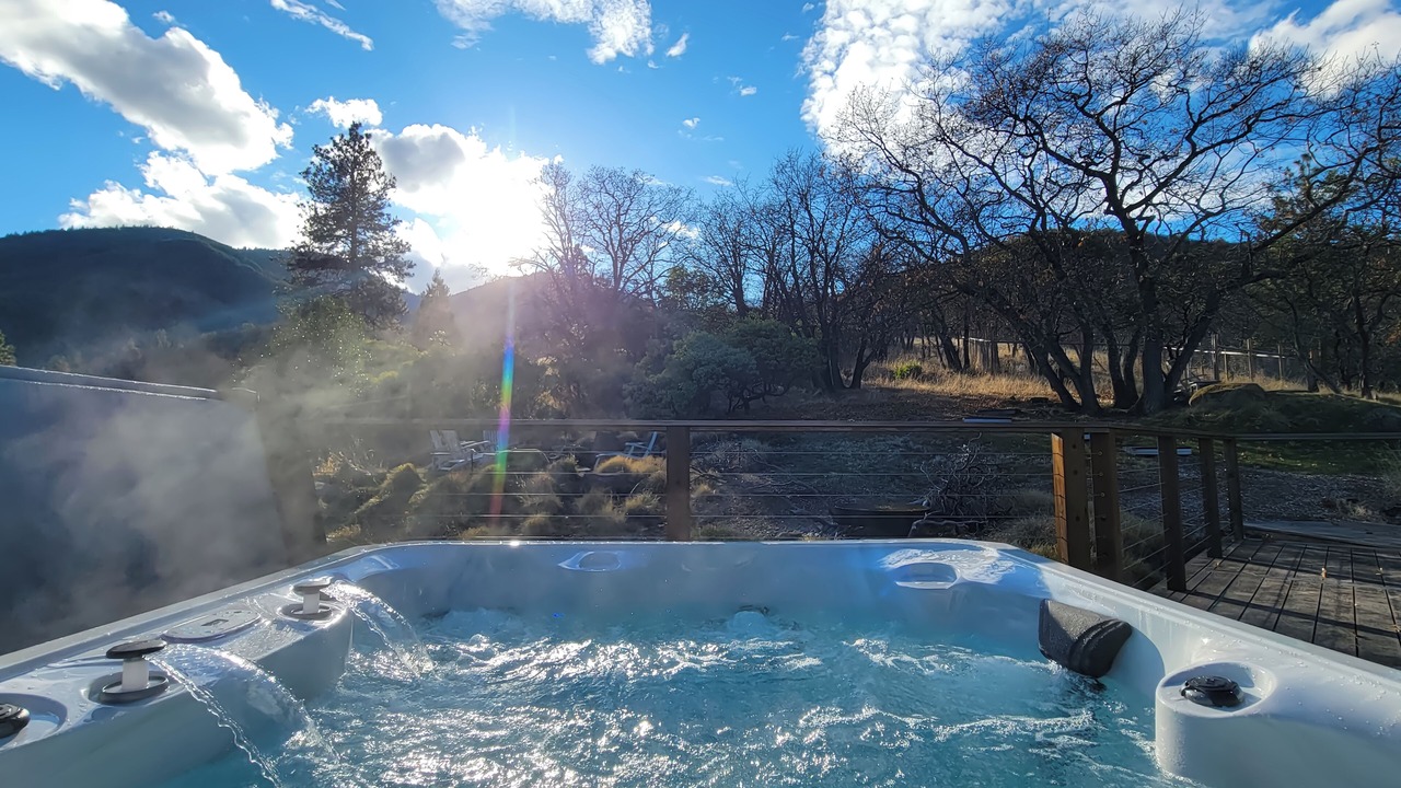 Photo of Outdoor in Ashland