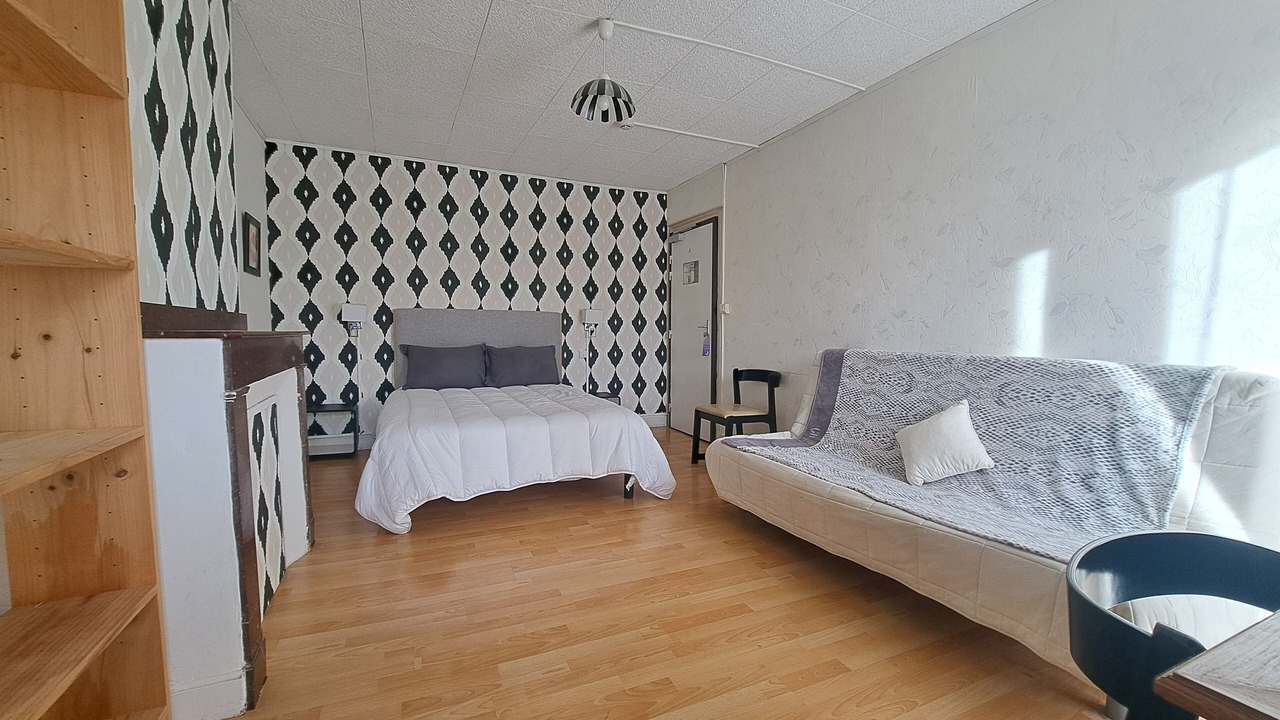 Photo of Bedroom in Bagneres-de-Bigorre