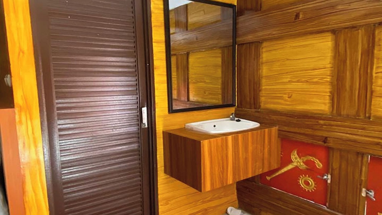 Photo of Others in Makale