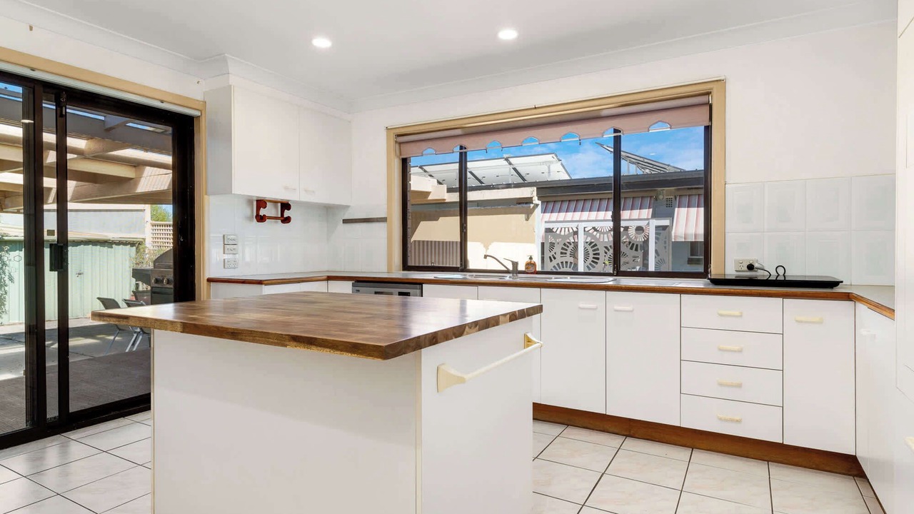 Photo of Kitchen in Batehaven