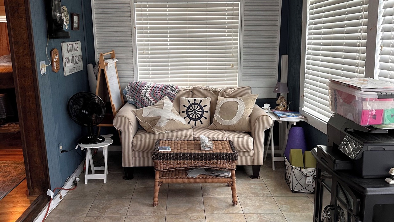 Photo of Livingroom in Cape Vincent