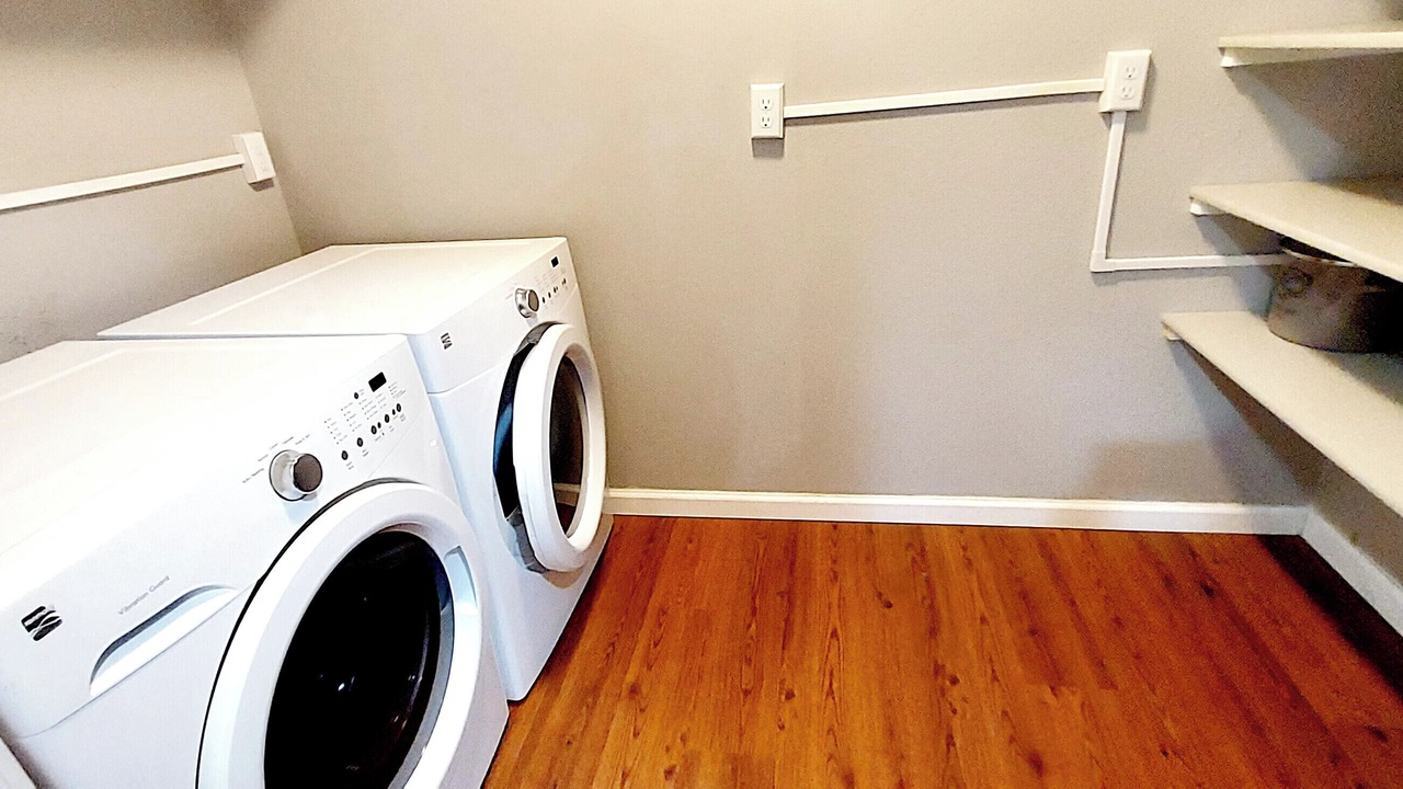 Photo of Others in Pleasant Valley