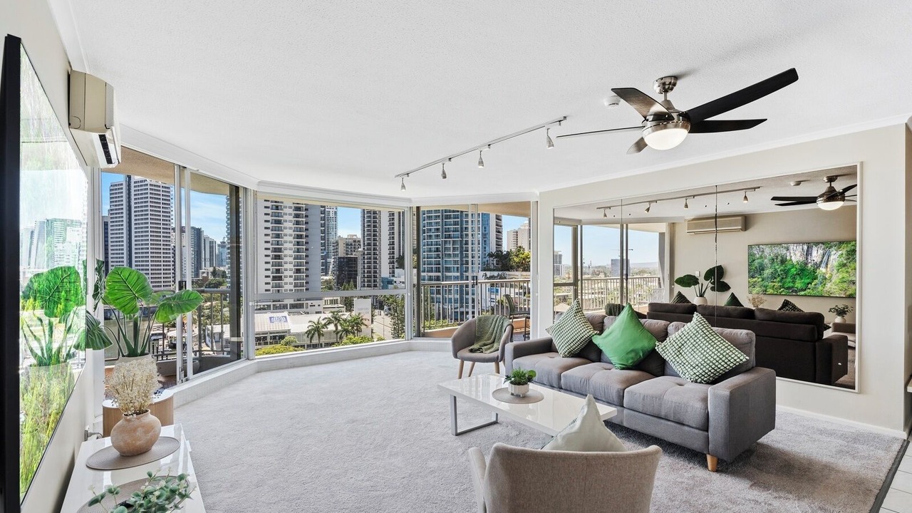 Photo of Others in Surfers Paradise