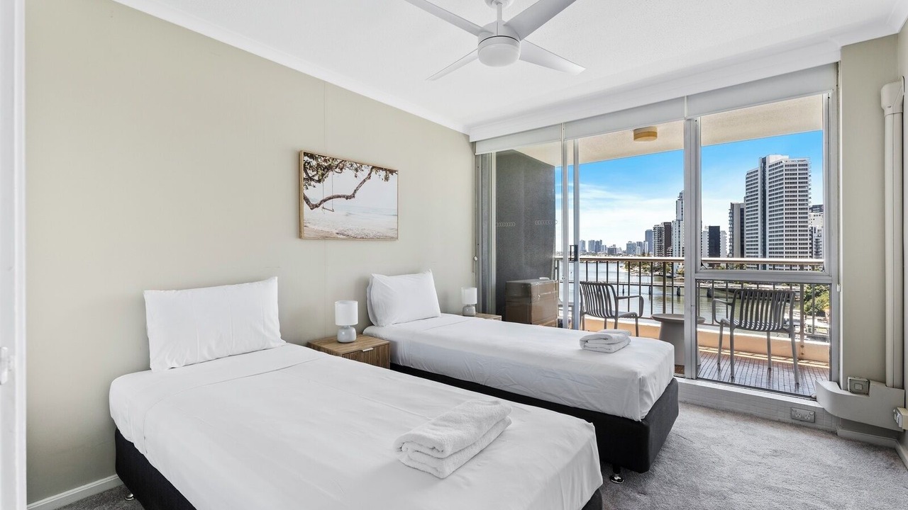 Photo of Others in Surfers Paradise