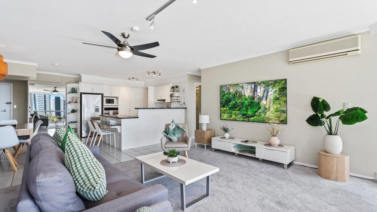 Photo of Others in Surfers Paradise