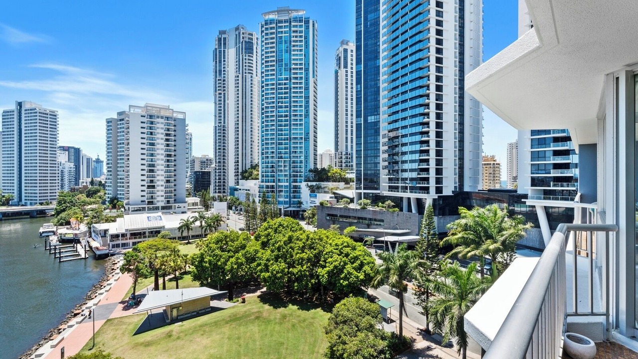 Photo of Others in Surfers Paradise