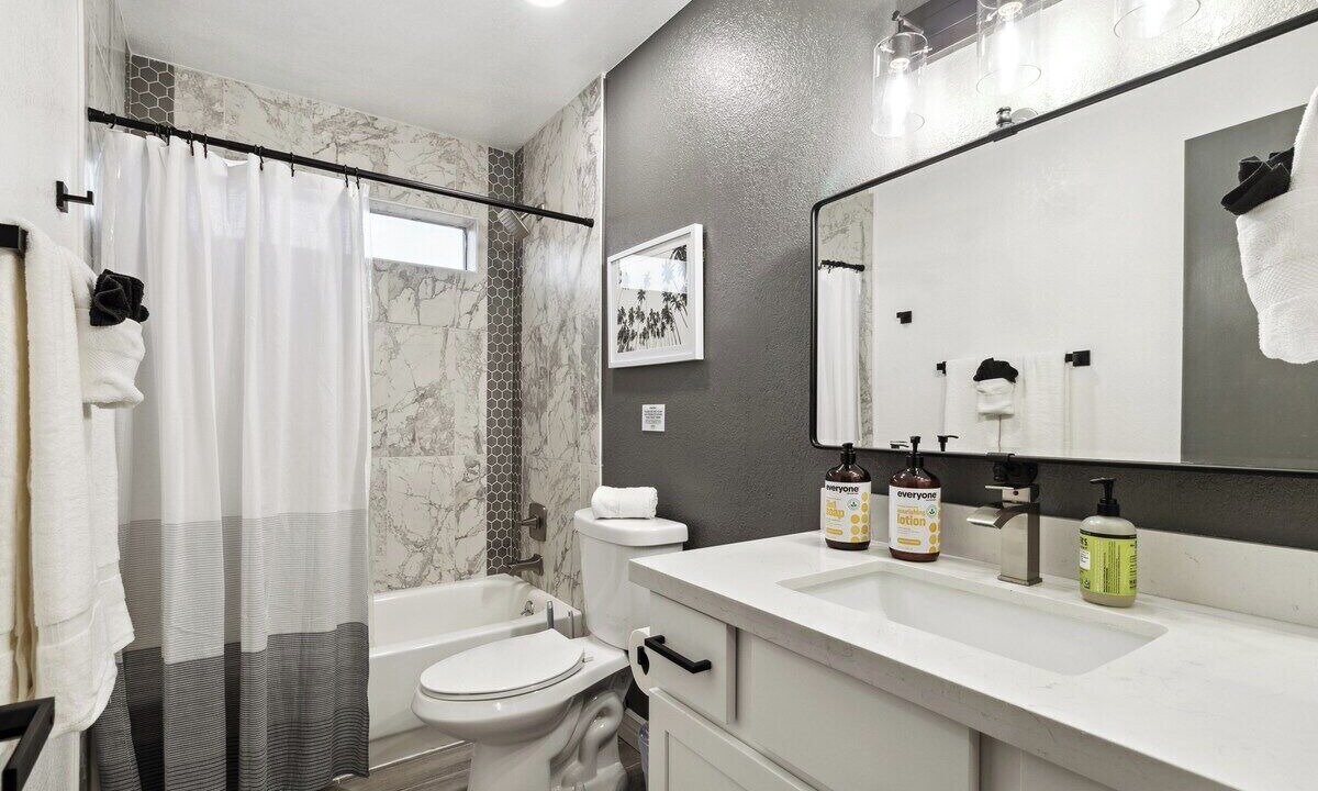 Photo of Bathroom in Panorama Place
