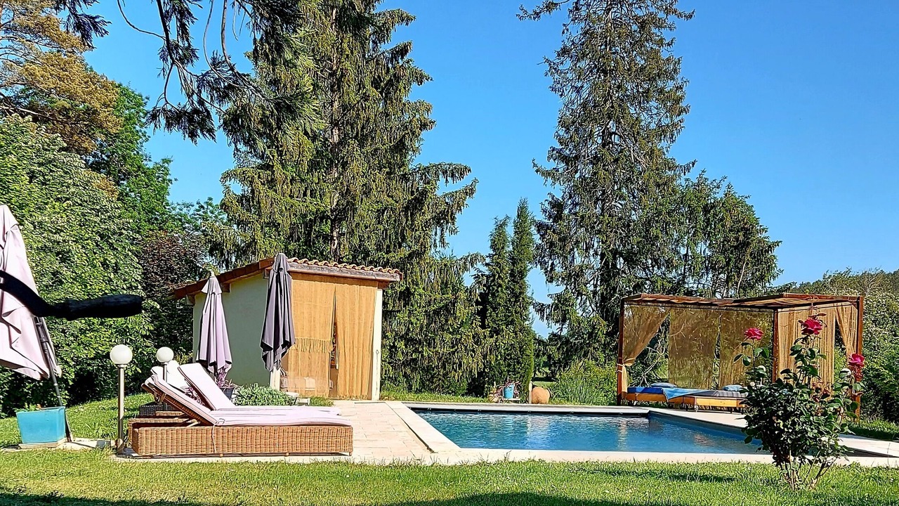 Photo of Outdoor in Chardonnay