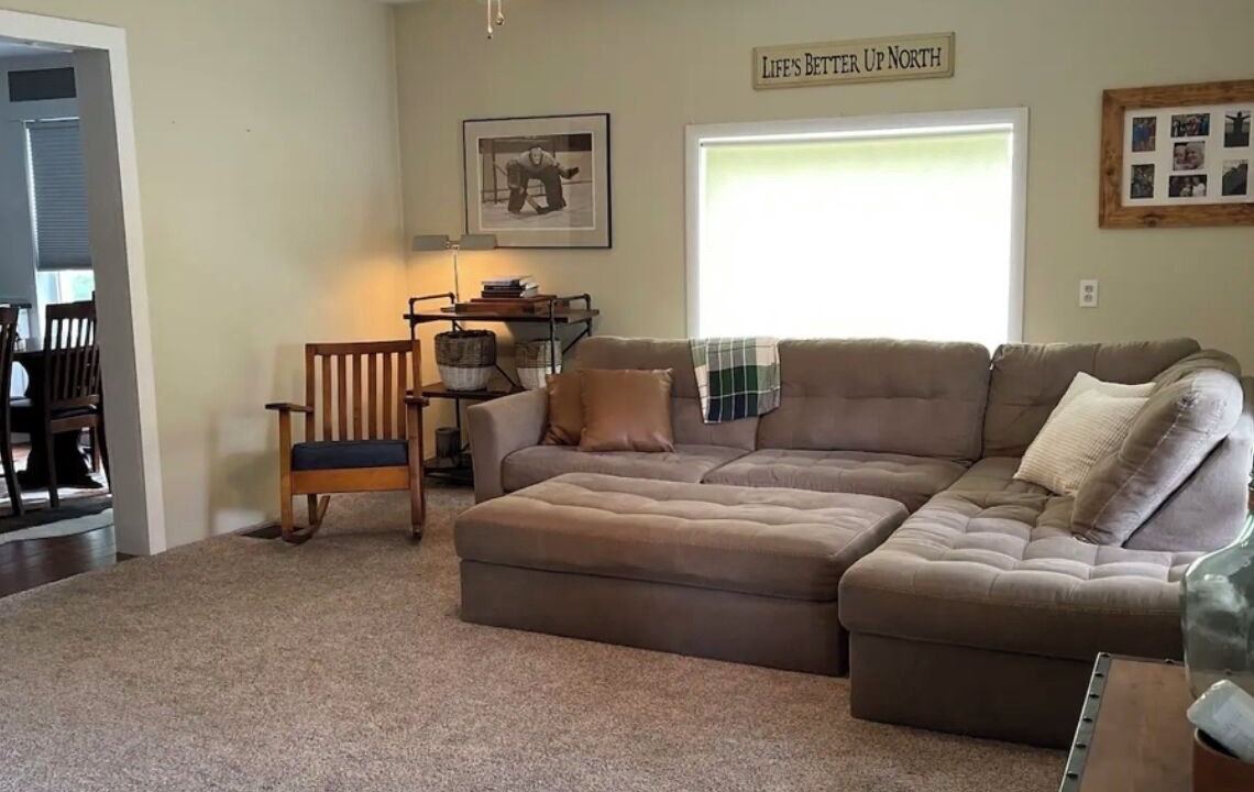 Photo of Livingroom in Canton