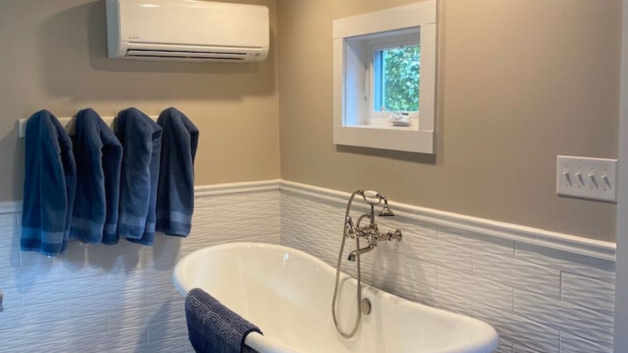 Photo of Bathroom in Bremo Bluff