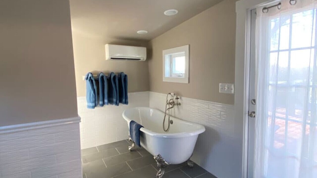 Photo of Bathroom in Bremo Bluff