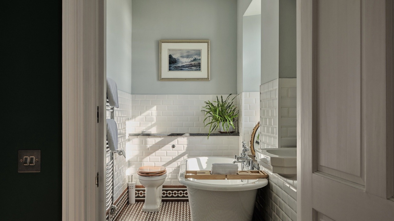 Photo of Bathroom in Breakish