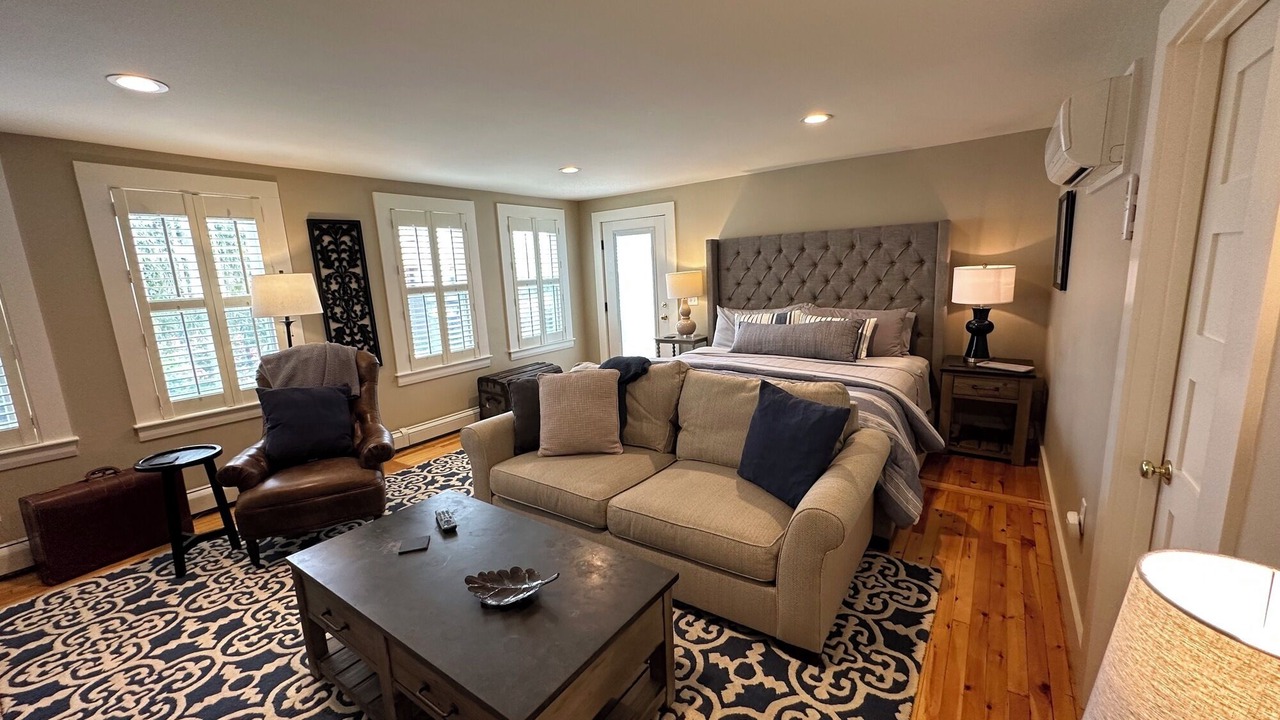 Photo of Bedroom in Ogunquit