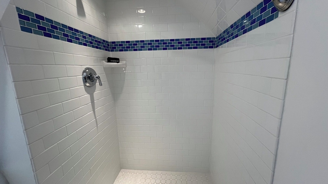 Photo of Bathroom in Ogunquit