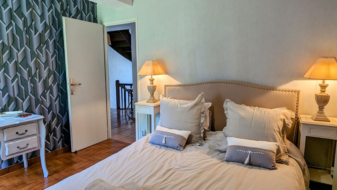 Photo of Others in Bougnon