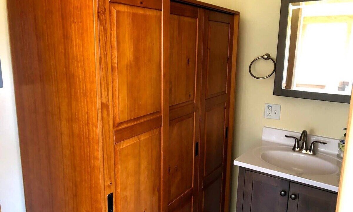 Photo of Bathroom in Hilo