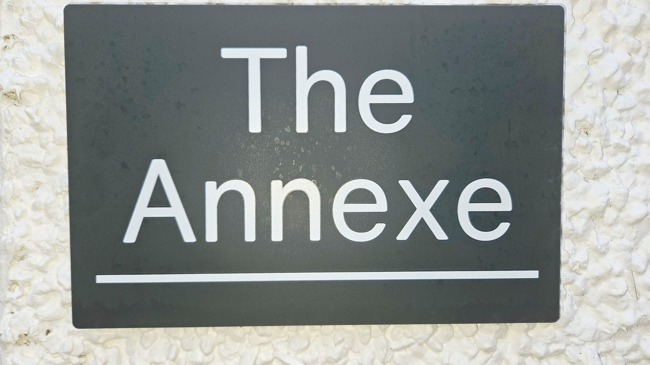 Photo of Others in Helsby