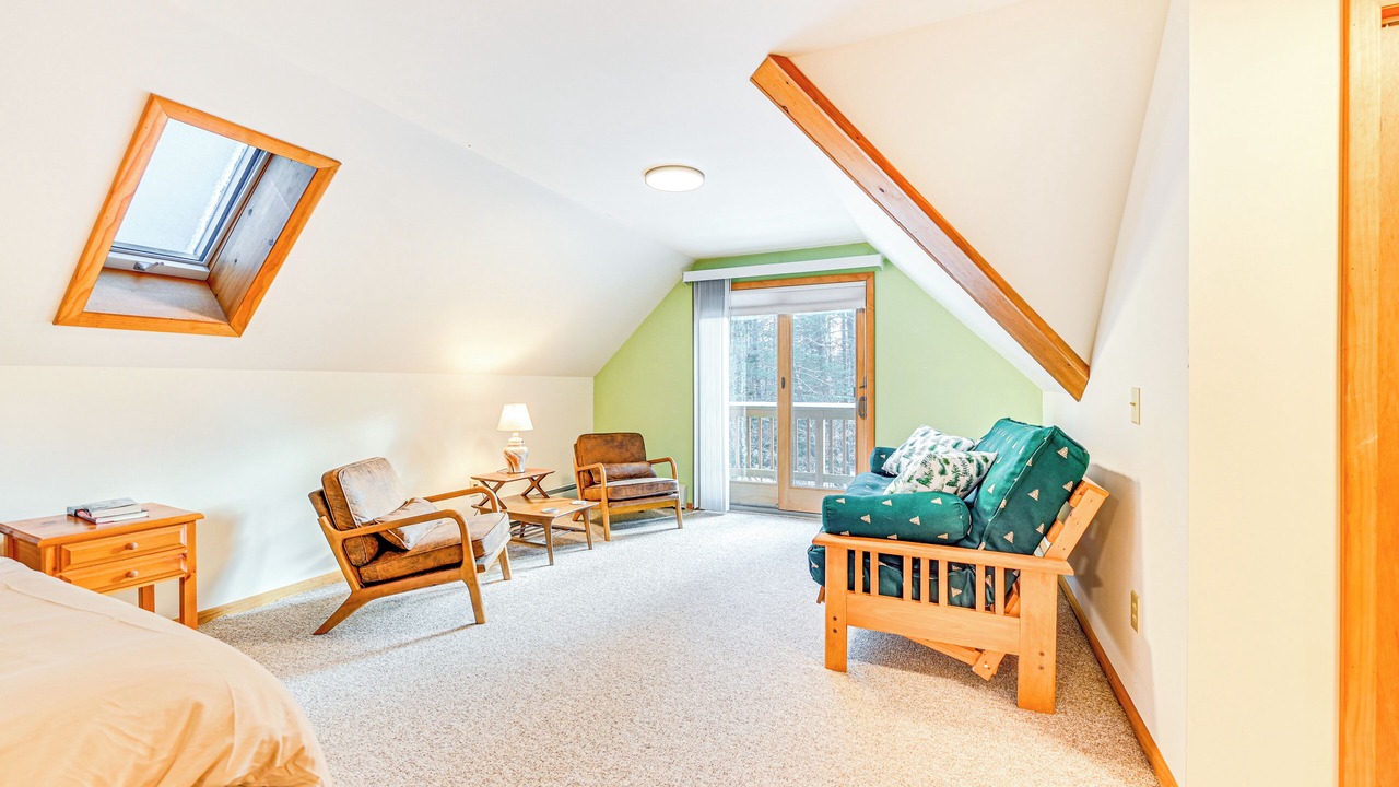Photo of Livingroom in Adirondack
