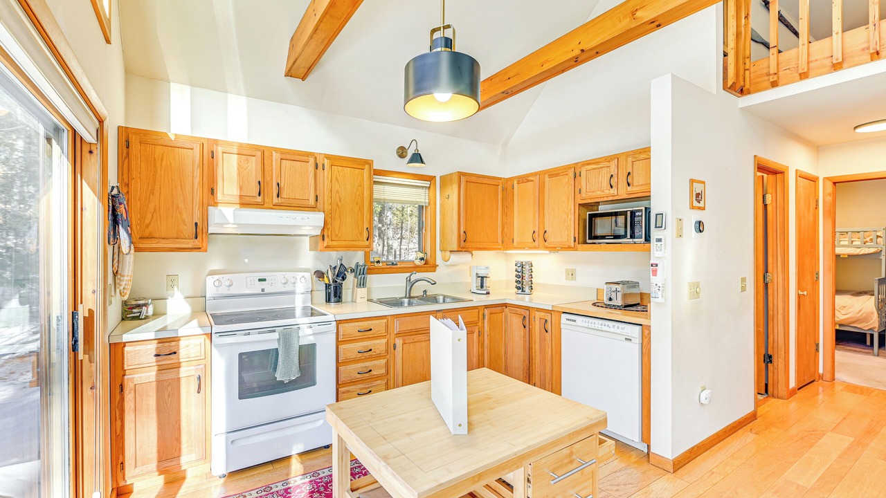 Photo of Kitchen in Adirondack