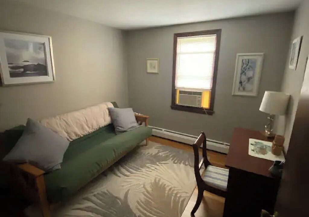 Photo of Livingroom in Forestdale